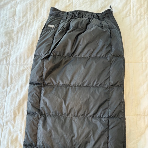 Skhoop black insulated down skirt - Picture 3 of 3